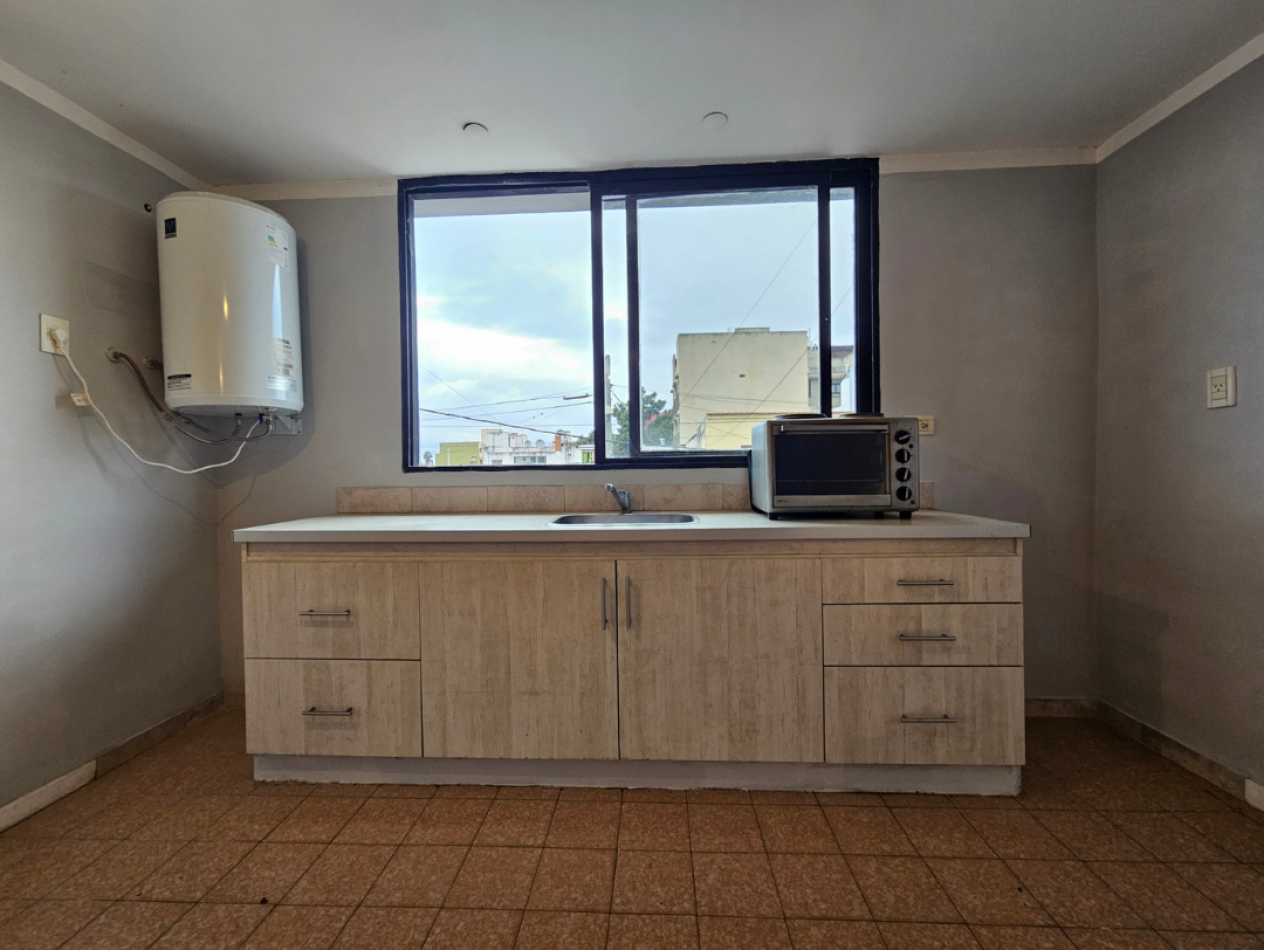 ALQUILER MONOAMBIENTE B° ALMIRANTE BROWN