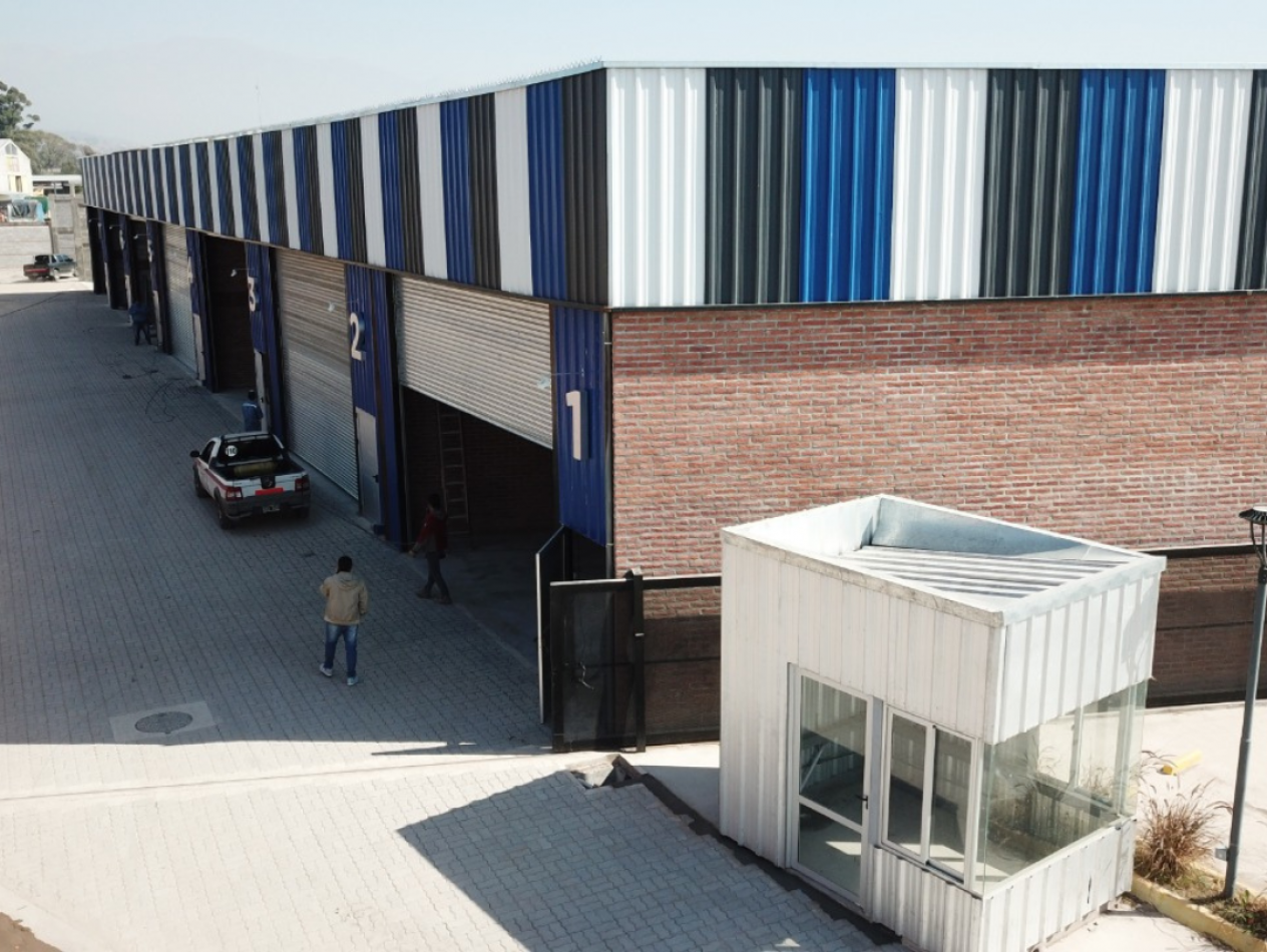 ALQUILER GALPON COMPLEJO EMPRESARIAL ARENALES