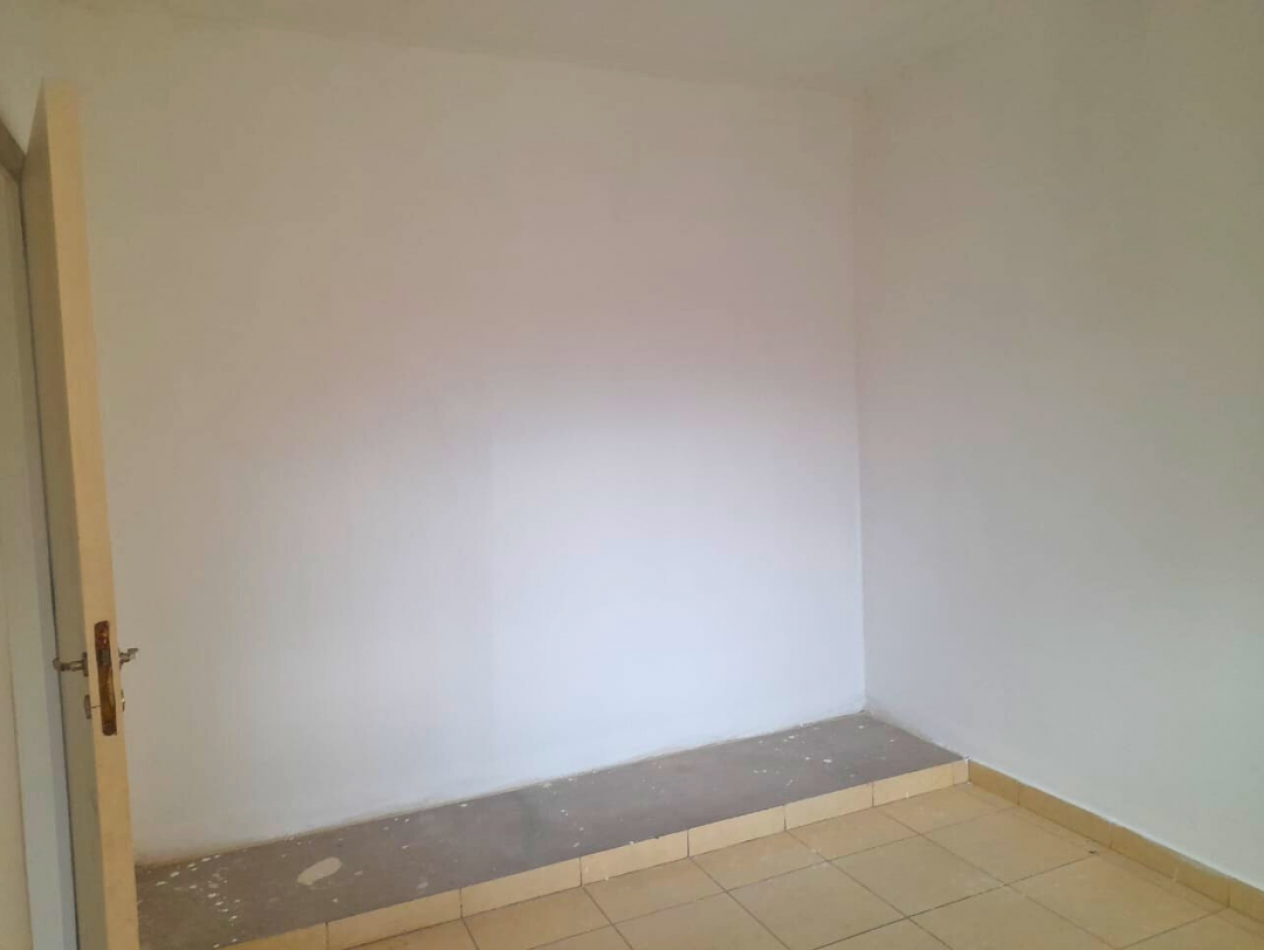 ALQUILER CASA 2 DORMITORIOS - B° 89 VIVIENDAS - 